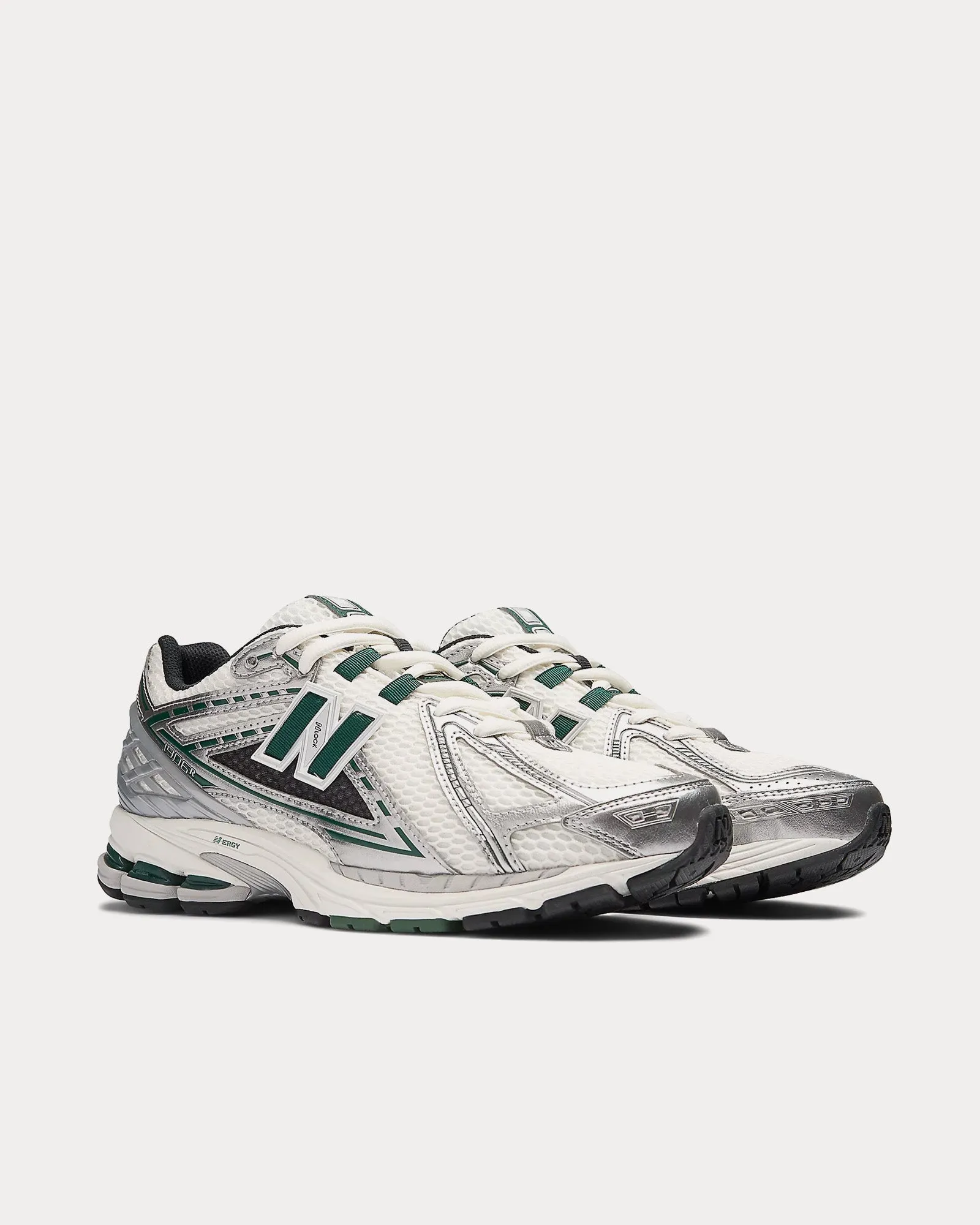 1906r Silver Metallic / Nightwatch Green / Sea Salt Low Top Sneakers