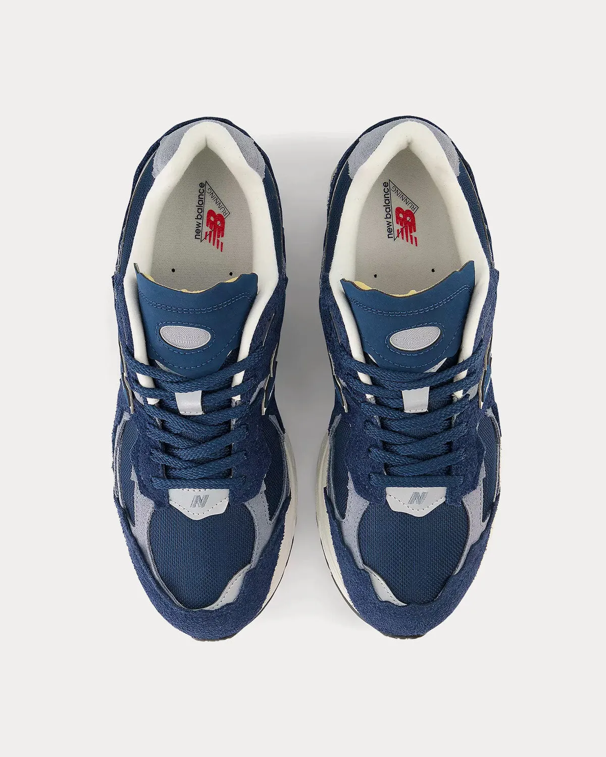 2002rd NB Navy / Arctic Grey / Light Arctic Grey Low Top Sneakers