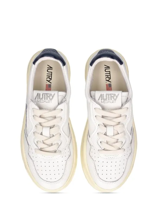 Autry   Medalist low lace-up sneakers 