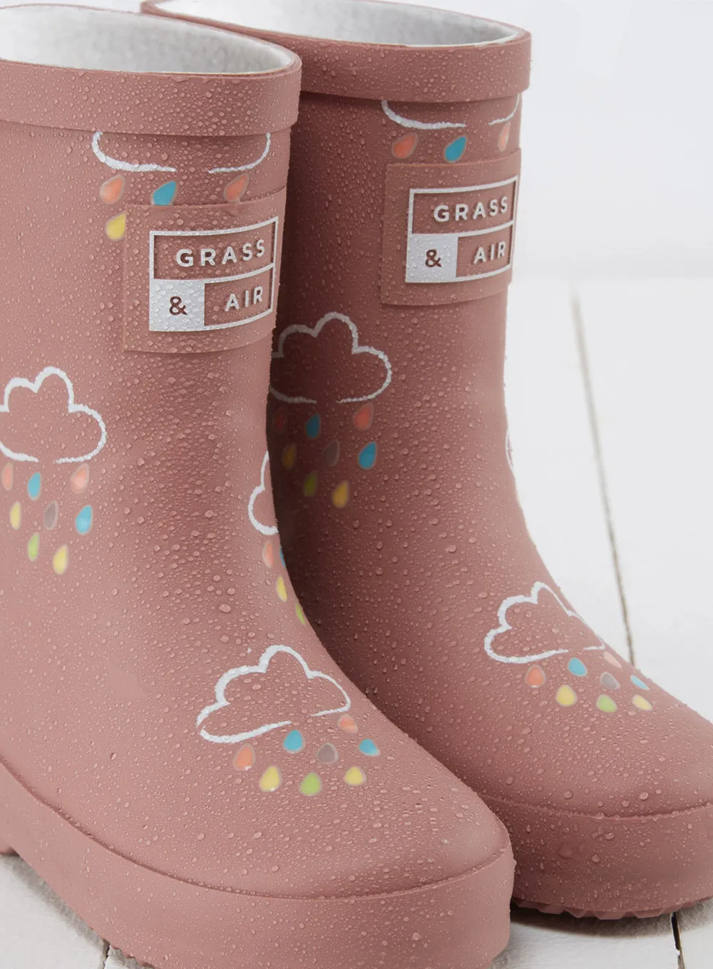 Grass & Air Colour Reveal Wellies in Rose