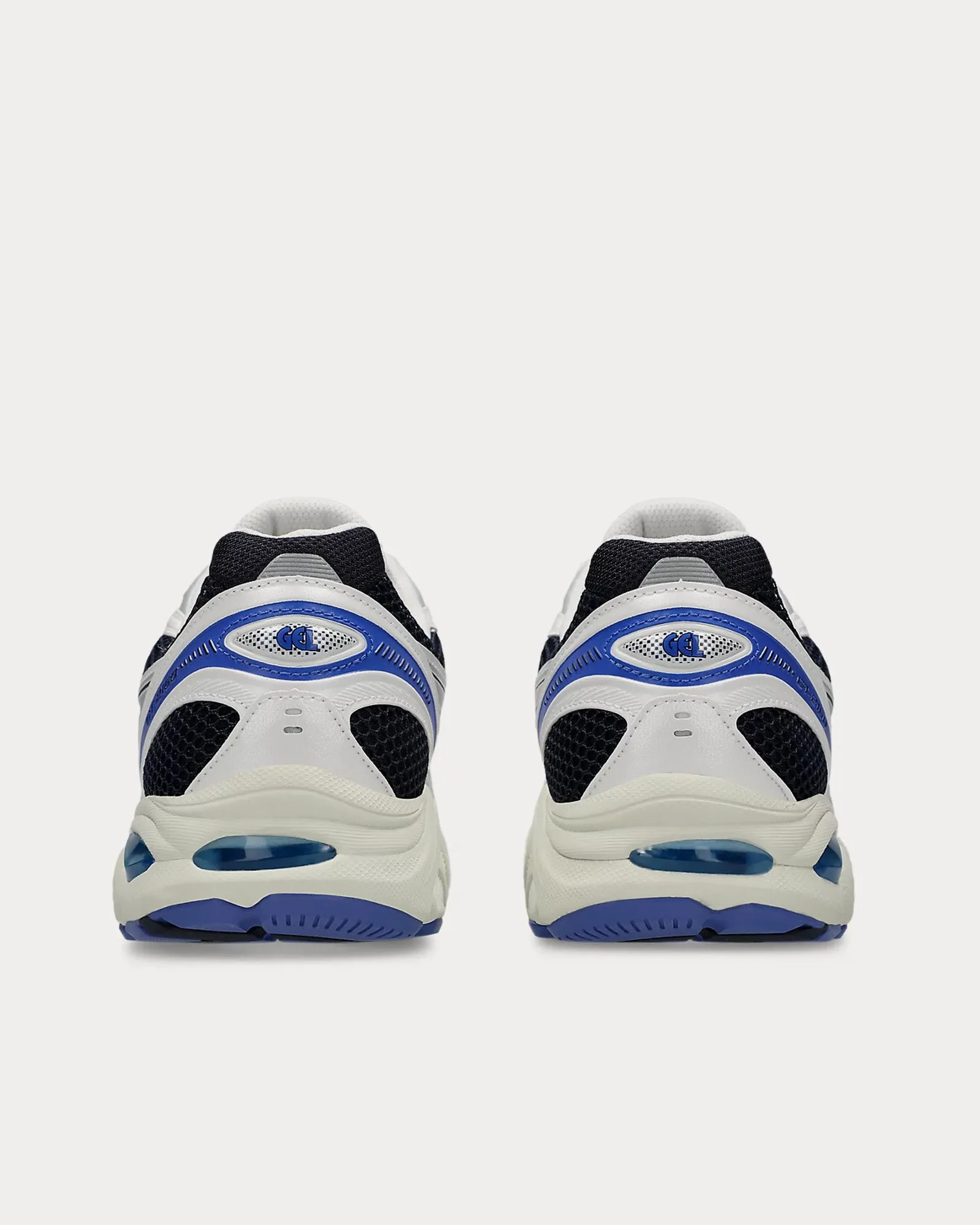 GT-2160 White / Piedmont Grey Low Top Sneakers