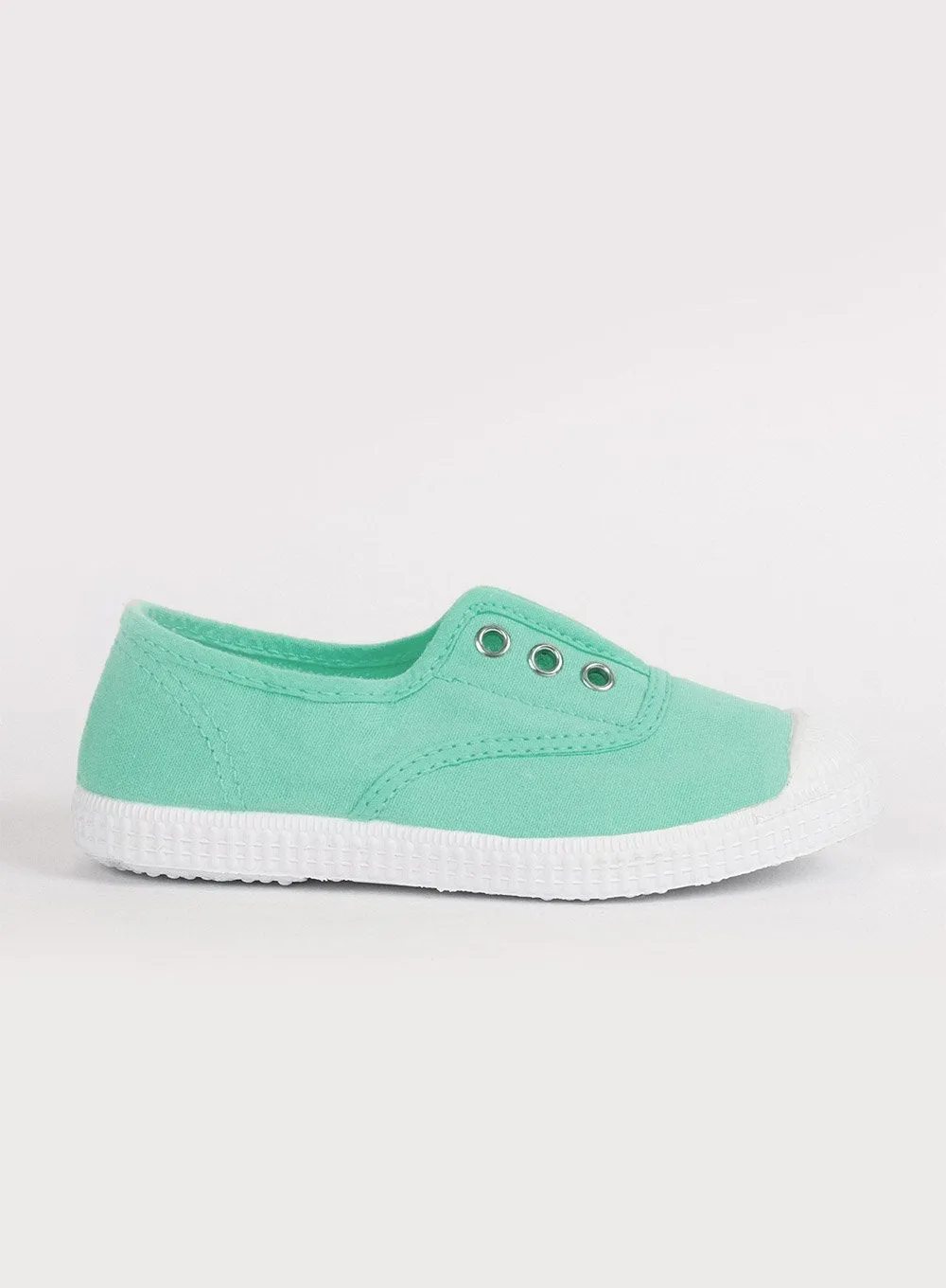 Hampton Canvas Plum Plimsolls in Mint