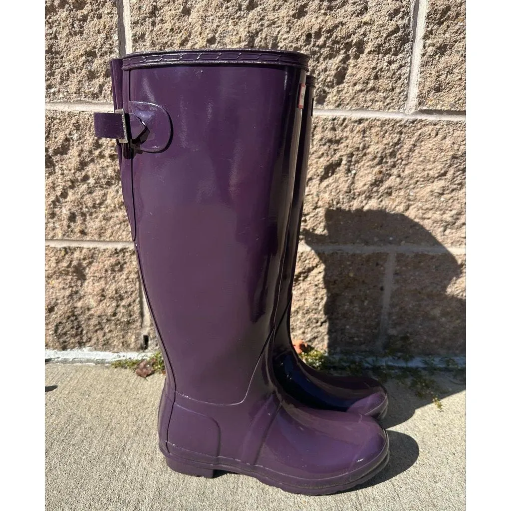 Hunter Tall Glossy Purple Rain Boots - Size 8