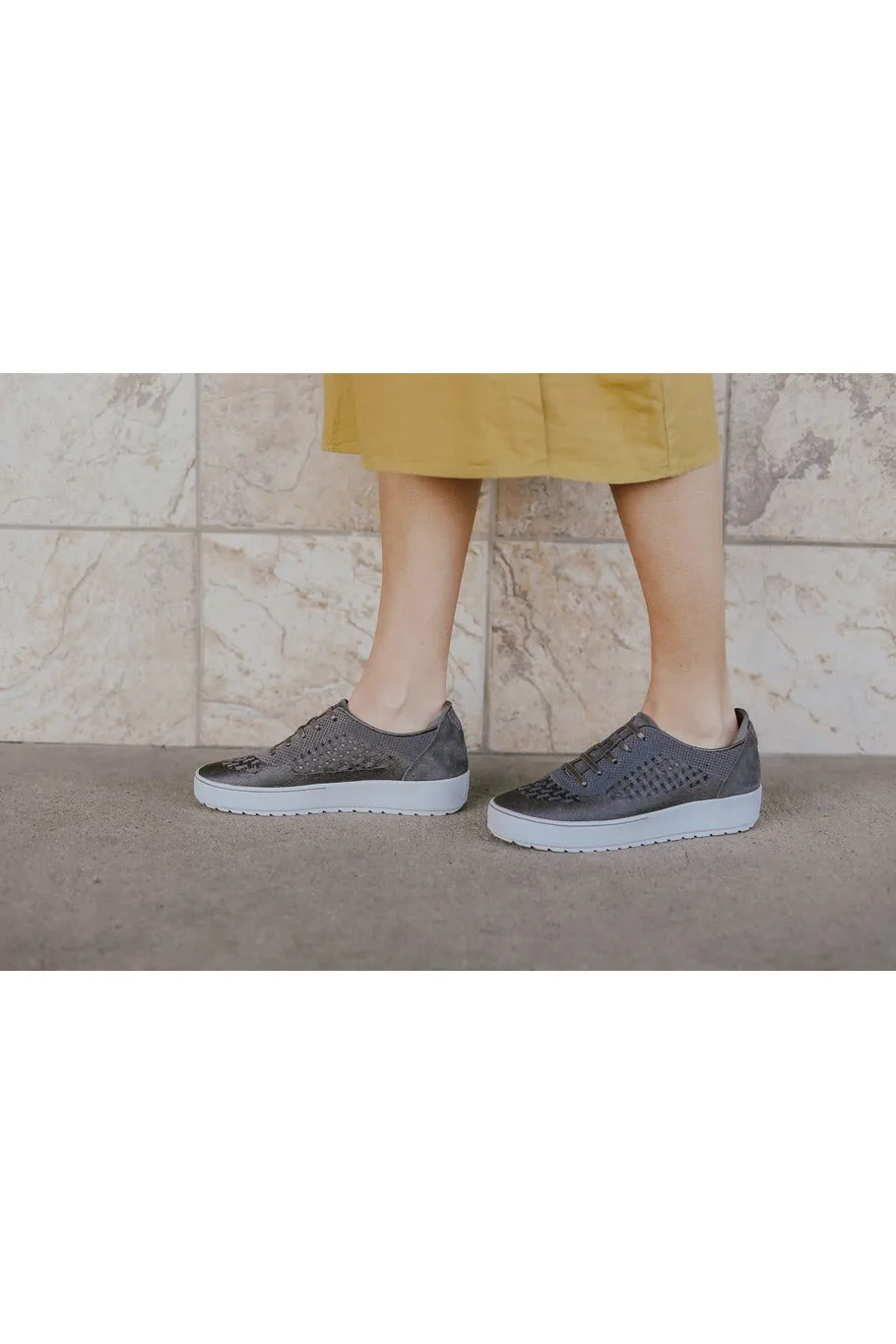 Jambu Lilac Charcoal