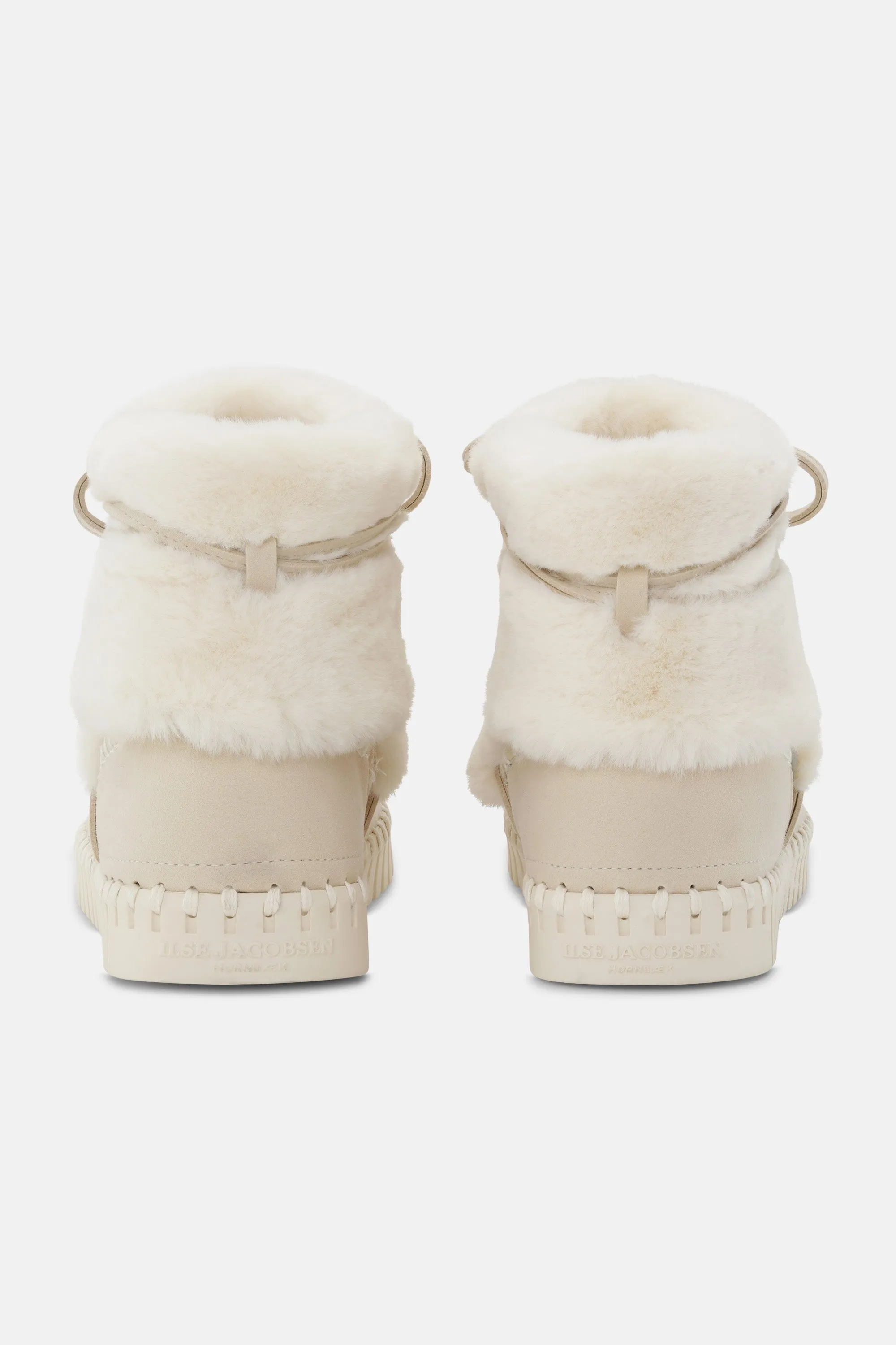 Knöchelhohe Stiefel - Kit