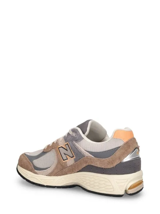 New Balance   2002 sneakers 
