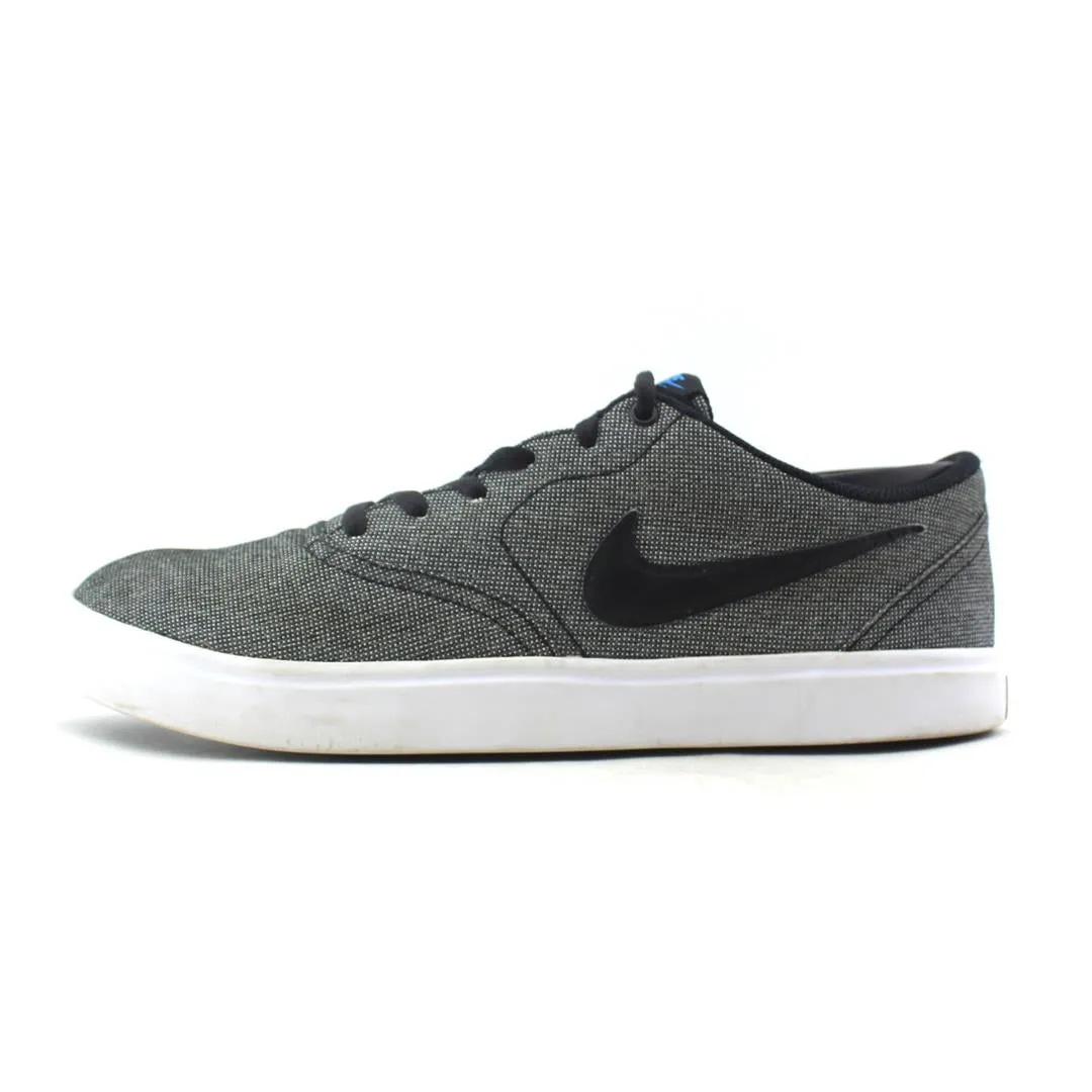 NIKE  CHECK SOLARSOFT CANVAS