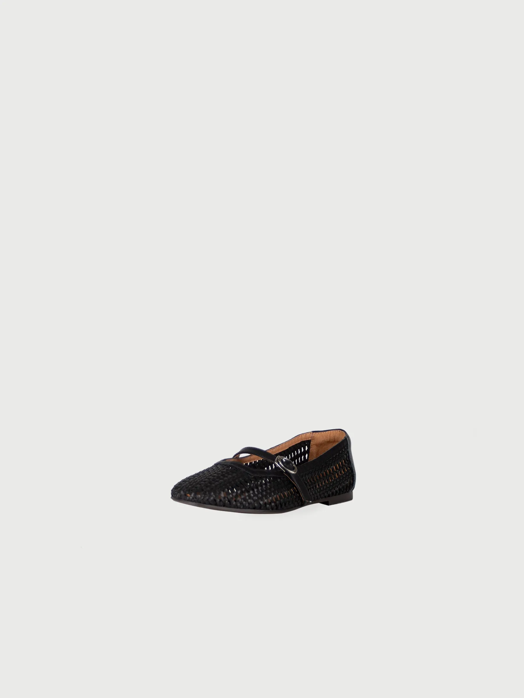Noah 𖠁 Round Toe Woven Mary Jane Flats