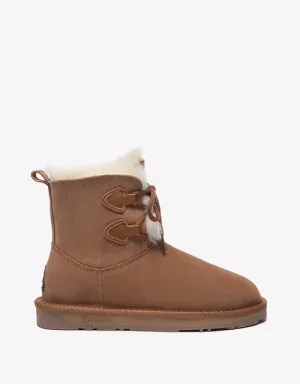 Short Stark in Chestnut