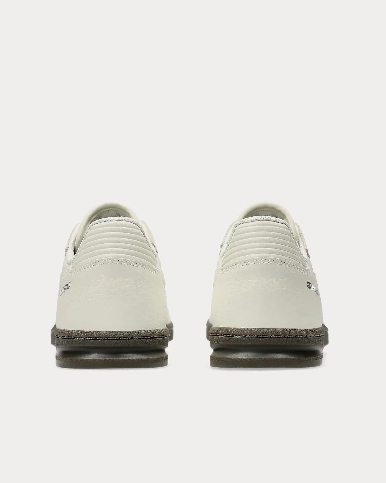 Skyhand OG Pale Oak / Cream Low Top Sneakers