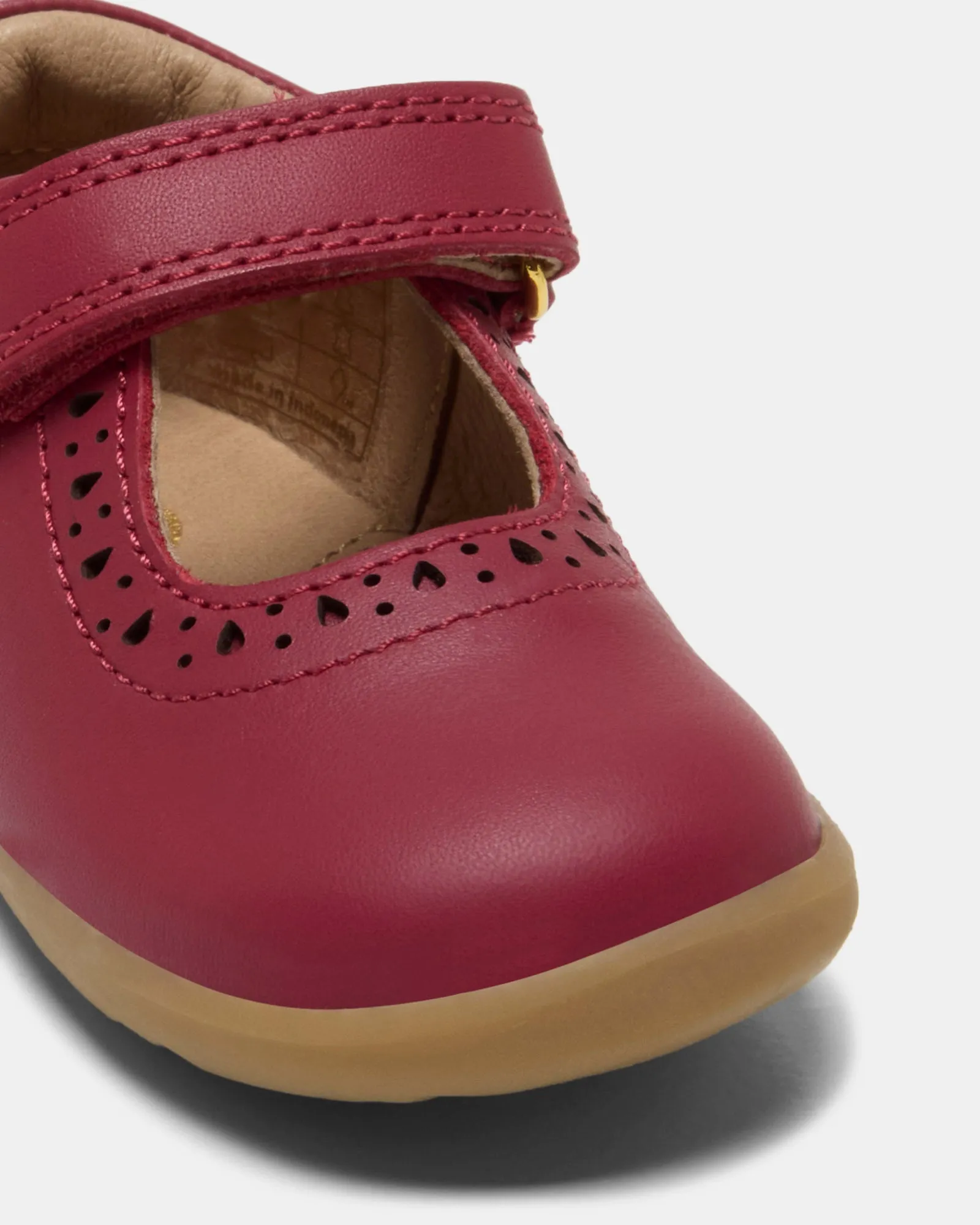 Step Up Lola Tibetan Red