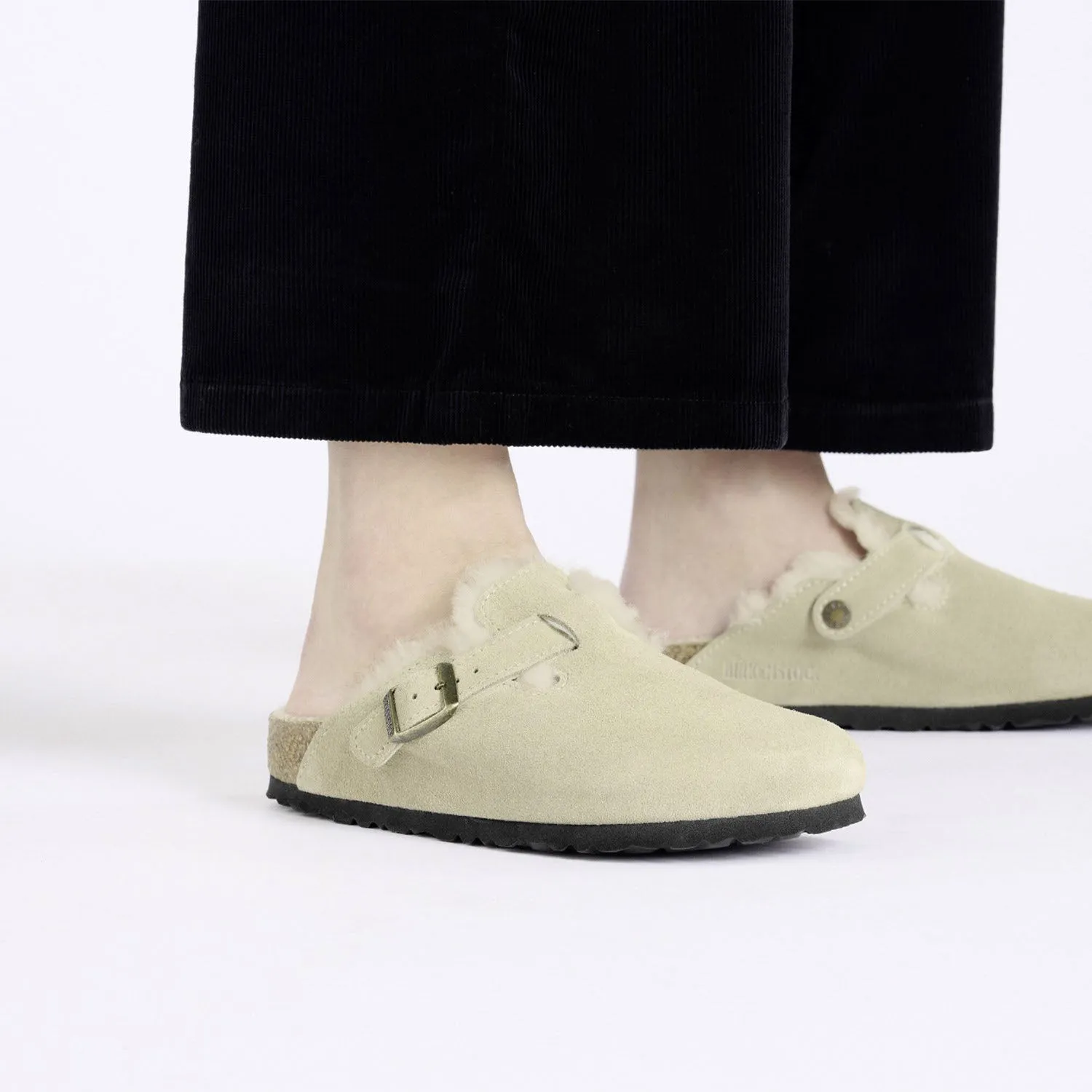 Women's Birkenstock Boston Shearling Taupe/Sand Castle Suede